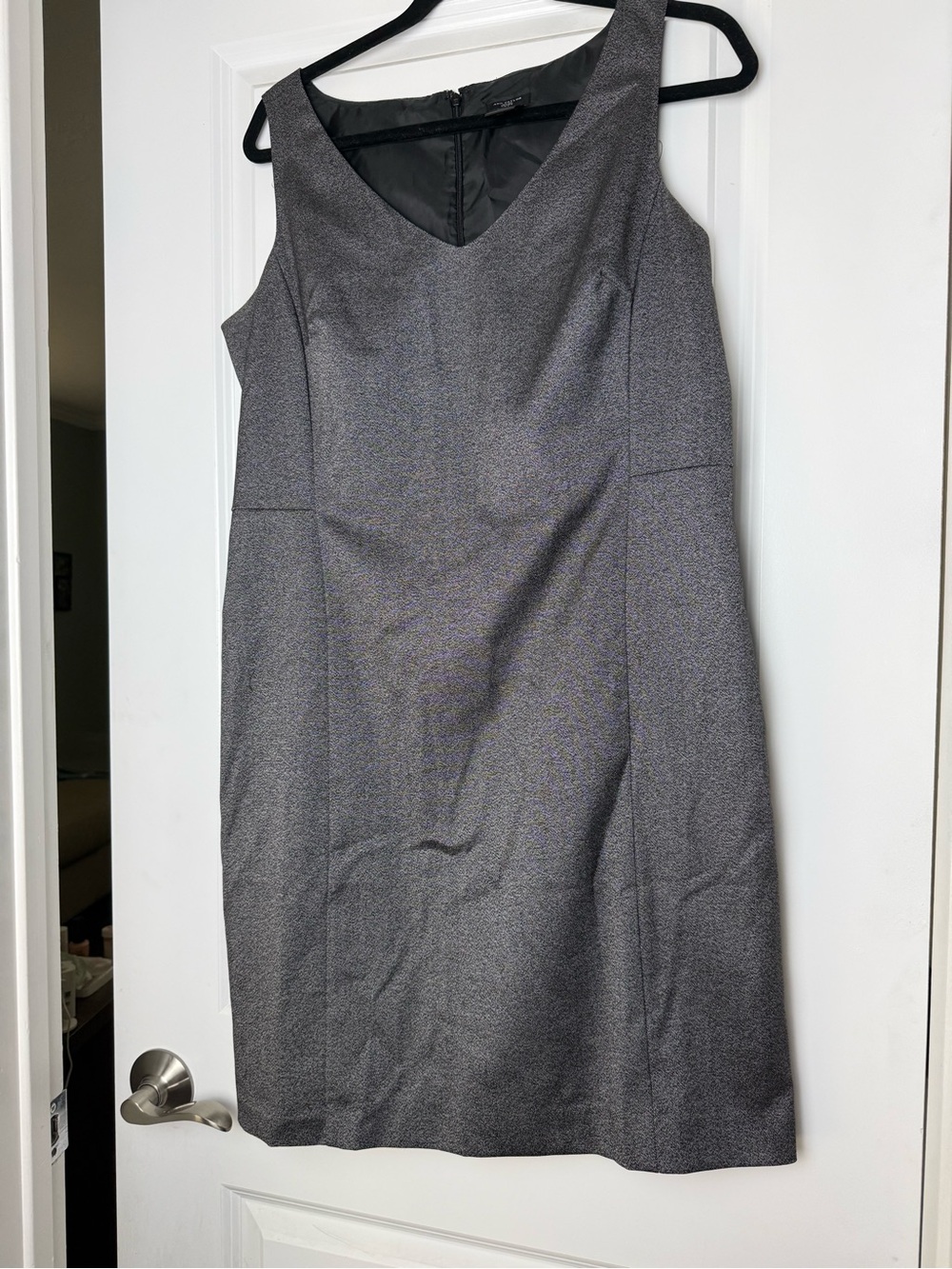 Ann Taylor Gray Textured V-Neck Sheath Dress
